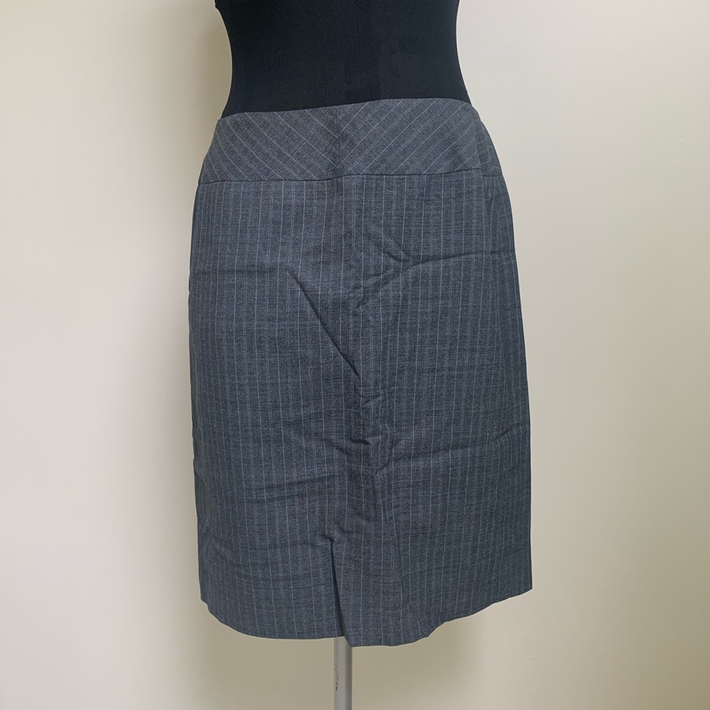 Petite Sophisticate Skirt-Gray Blue Black Plaid-Lined-Viscose Wool Blend-12P